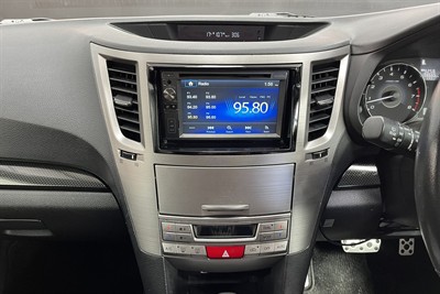 2011 Subaru Legacy - Thumbnail