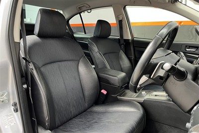 2011 Subaru Legacy - Thumbnail
