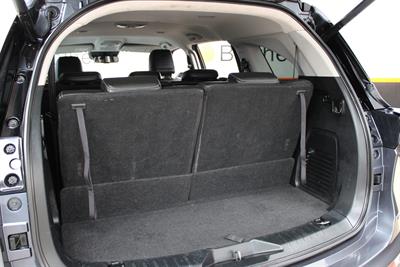 2021 Isuzu Mu-X - Thumbnail