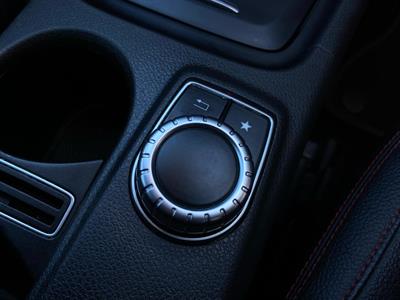 2015 Mercedes-Benz Cla180 - Thumbnail