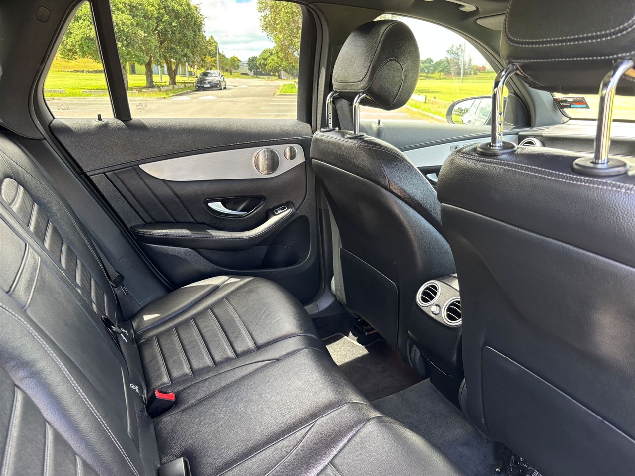 2021 Mercedes-Benz GLC 43