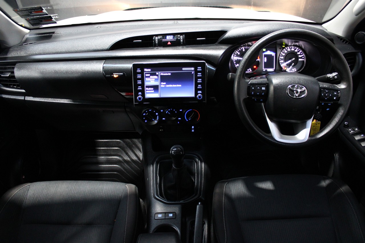 2021 Toyota Hilux