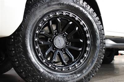 2021 Toyota Hilux - Thumbnail