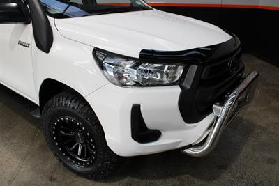 2021 Toyota Hilux - Thumbnail