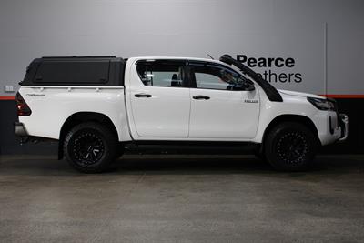 2021 Toyota Hilux - Thumbnail