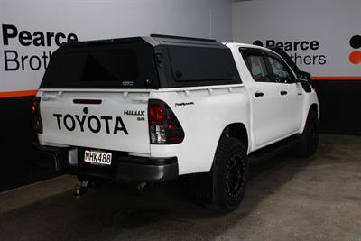 2021 Toyota Hilux - Thumbnail