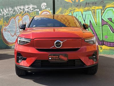 2022 Volvo C40 - Thumbnail