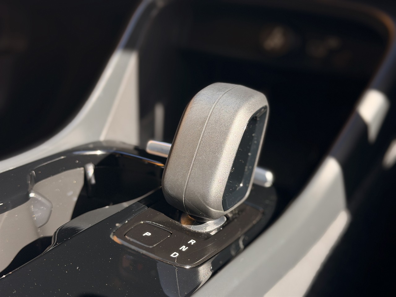 2022 Volvo C40
