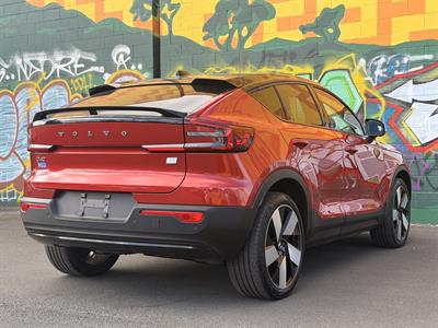 2022 Volvo C40 - Thumbnail