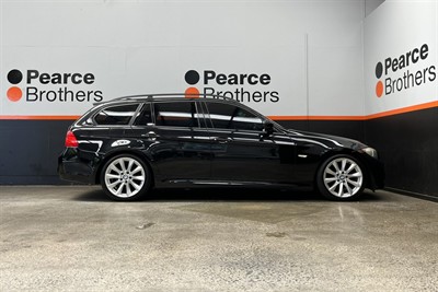 2009 BMW 325I - Thumbnail