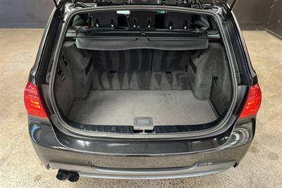 2009 BMW 325I - Thumbnail