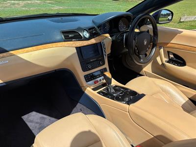 2016 Maserati GranCabrio - Thumbnail