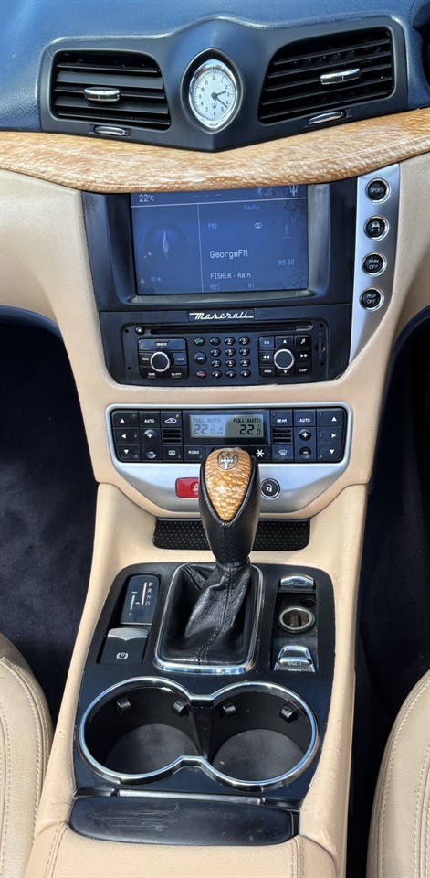 2016 Maserati GranCabrio