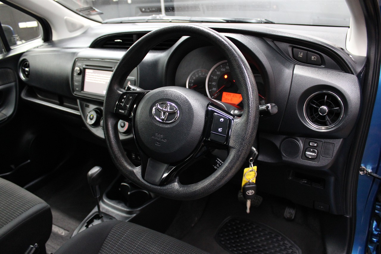 2017 Toyota YARIS