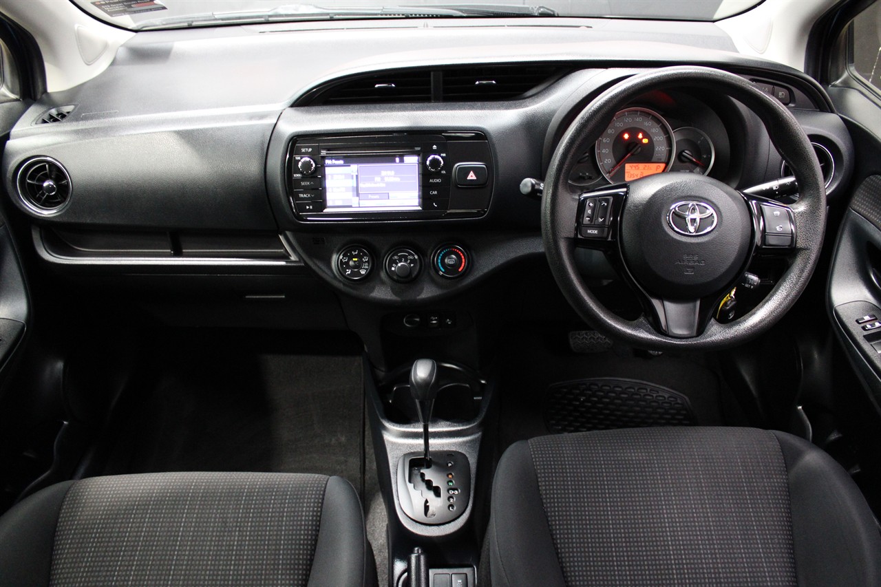 2017 Toyota YARIS