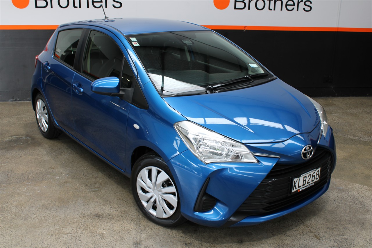 2017 Toyota YARIS