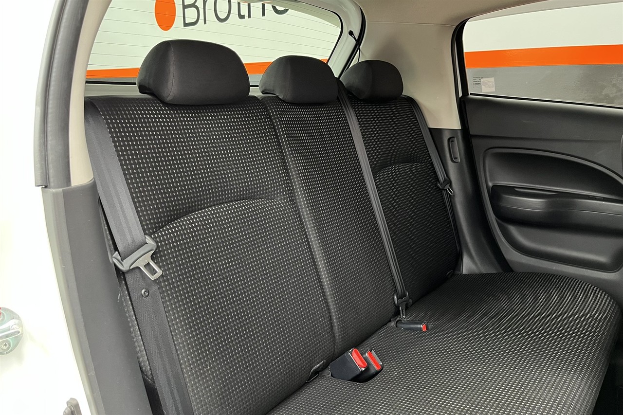 2016 Mitsubishi MIRAGE