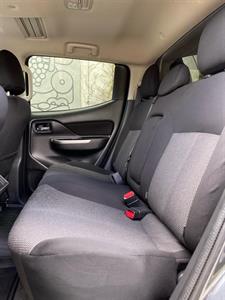 2020 Mitsubishi Triton - Thumbnail