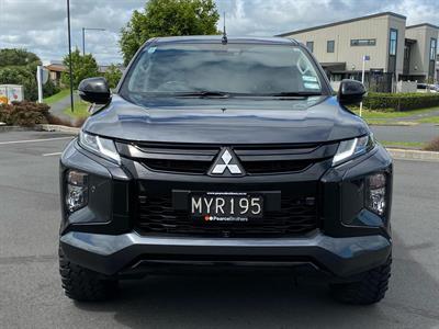 2020 Mitsubishi Triton - Thumbnail