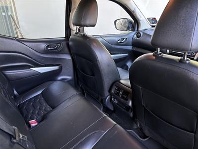 2021 Nissan Navara - Thumbnail