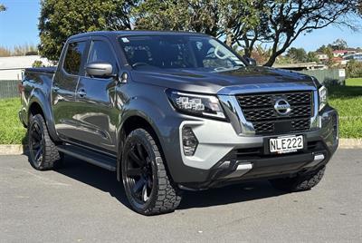 2021 Nissan Navara - Thumbnail