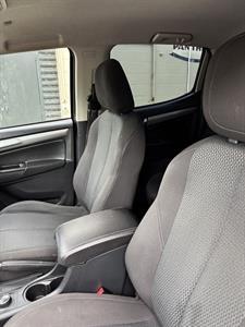 2019 Holden Colorado - Thumbnail