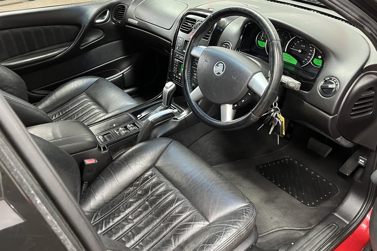 2005 Holden Commodore