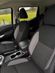 2024 Nissan Navara - Thumbnail
