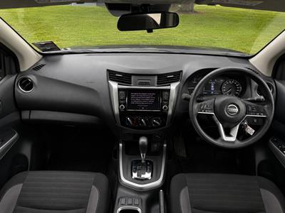 2024 Nissan Navara - Thumbnail