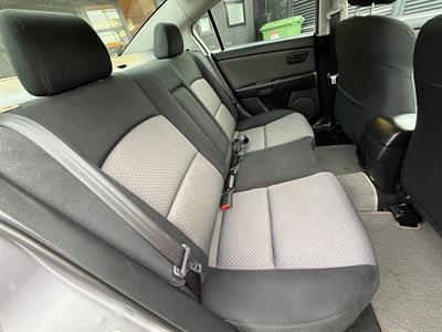2006 Mazda Axela - Thumbnail