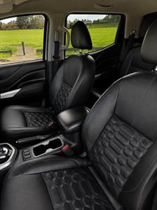2022 Nissan Navara - Thumbnail