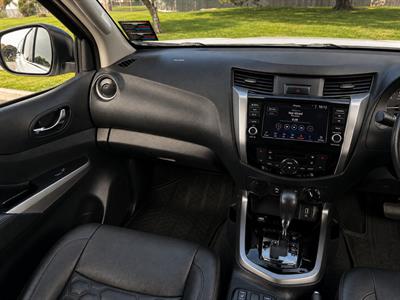 2022 Nissan Navara - Thumbnail