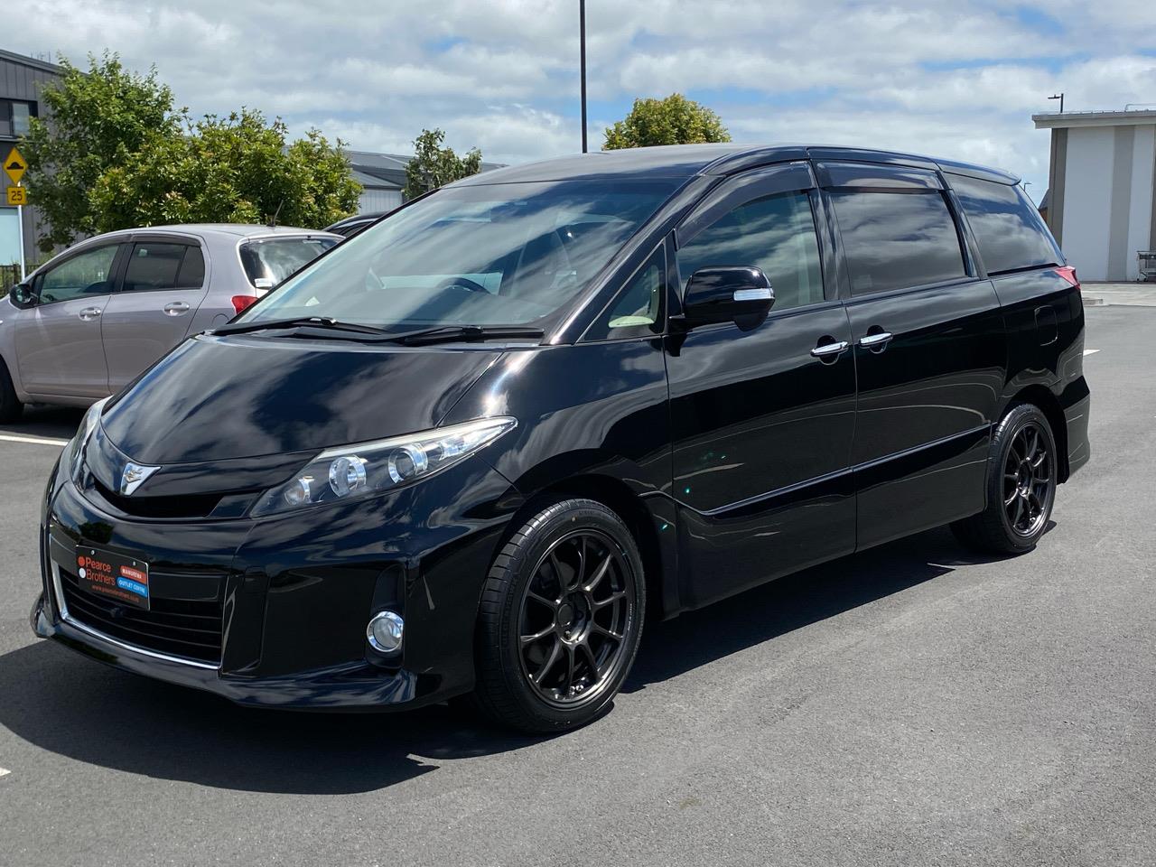 2015 Toyota Estima