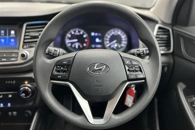 2017 Hyundai Tucson - Thumbnail