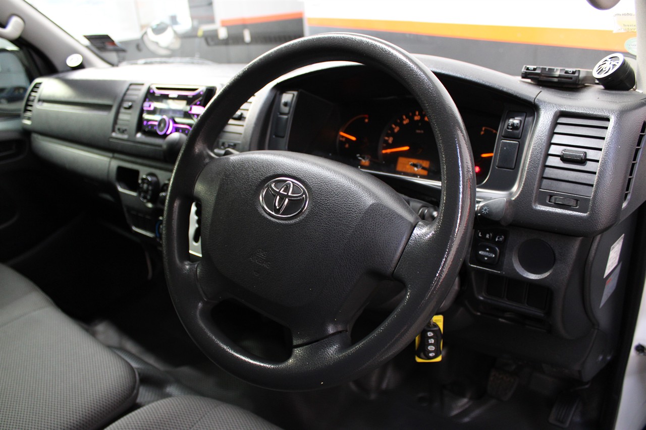 2014 Toyota Hiace