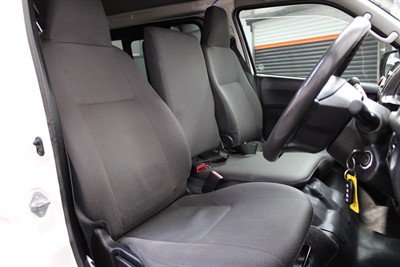 2014 Toyota Hiace - Thumbnail