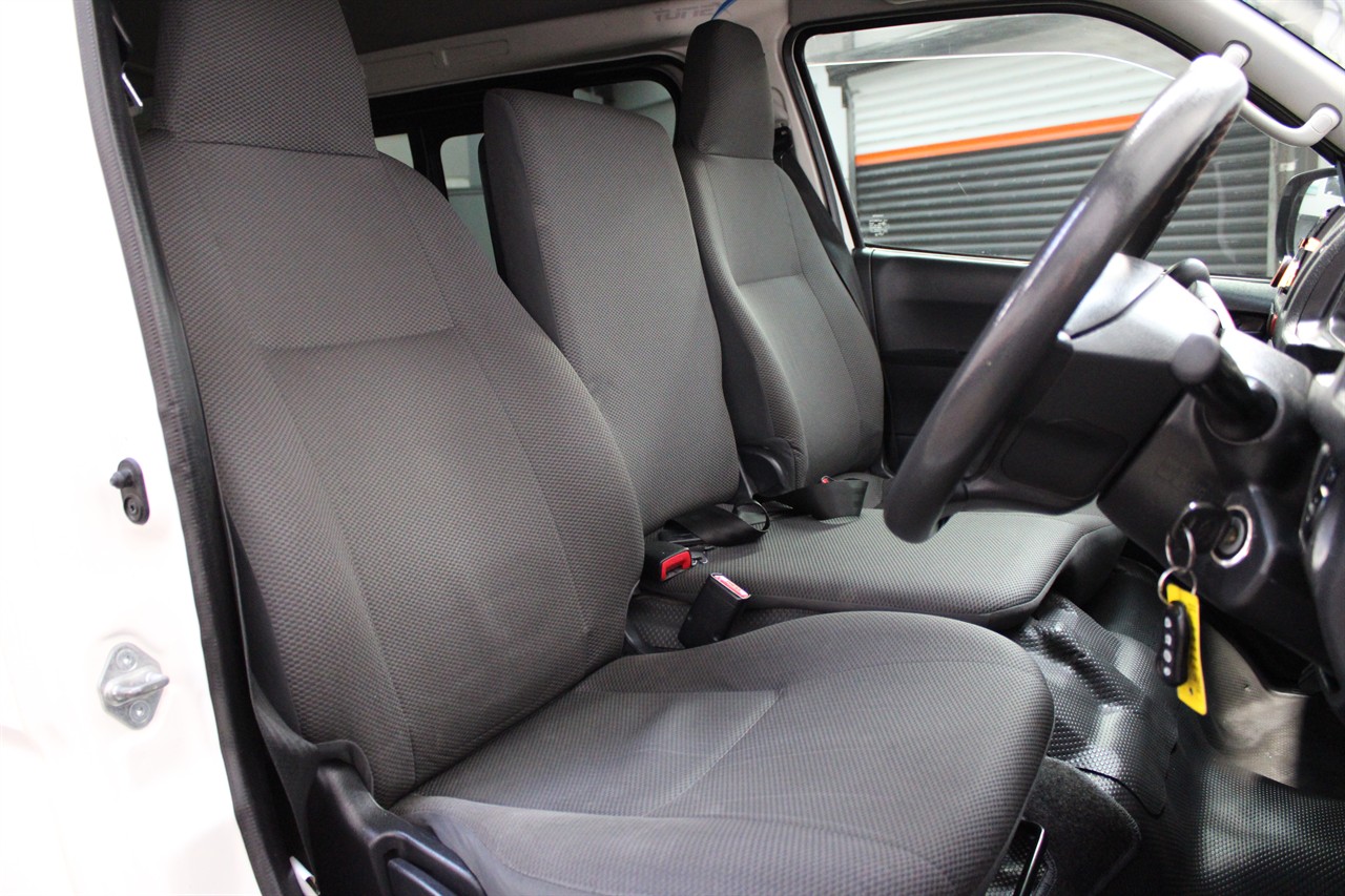 2014 Toyota Hiace