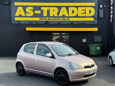 2000 Toyota Vitz - Thumbnail
