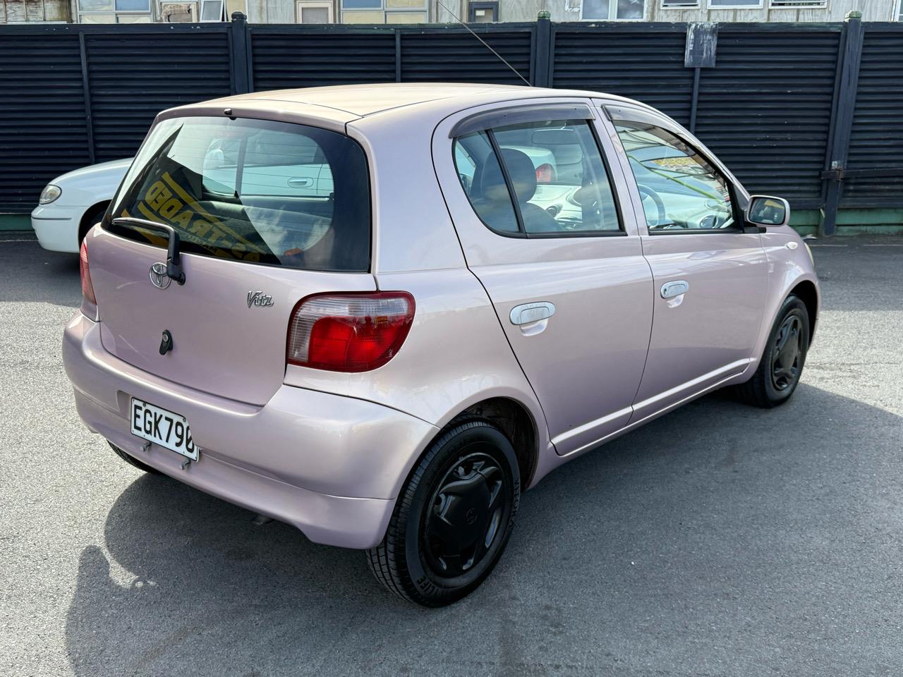 2000 Toyota Vitz