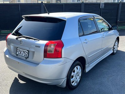 2001 Toyota Corolla - Thumbnail
