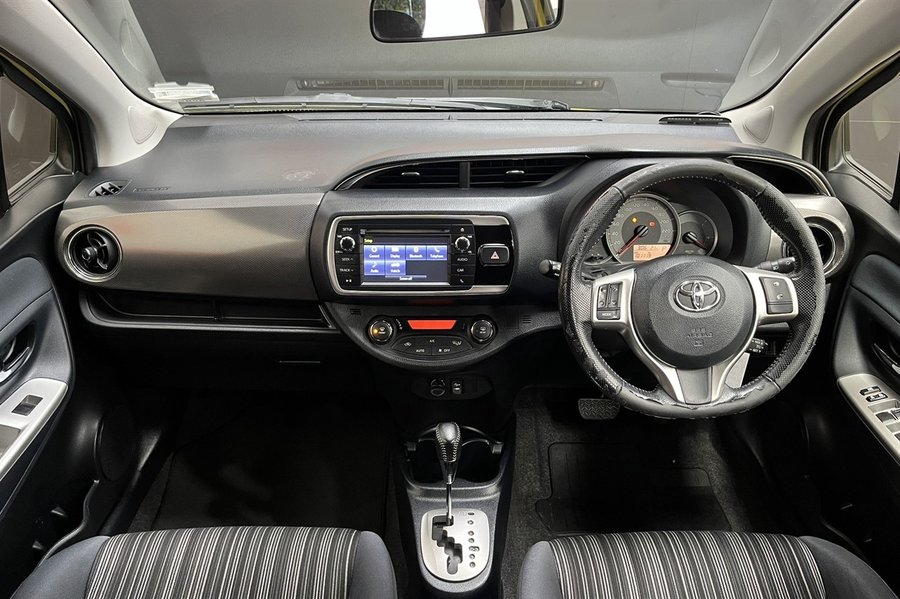 2016 Toyota YARIS