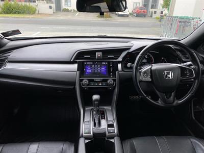 2018 Honda CIVIC - Thumbnail