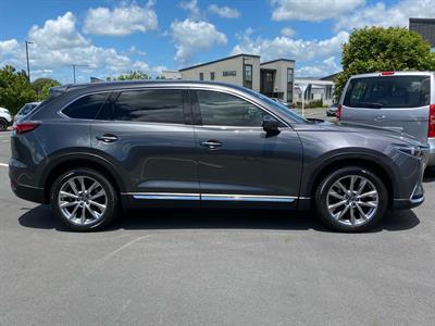 2017 Mazda CX-9 - Thumbnail