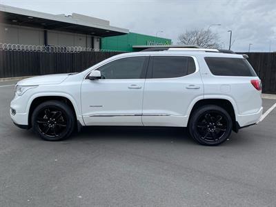2018 Holden Acadia - Thumbnail
