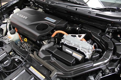 2015 Nissan X-Trail - Thumbnail