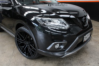 2015 Nissan X-Trail - Thumbnail