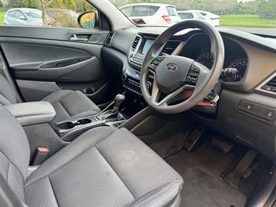 2016 Hyundai TUCSON - Thumbnail