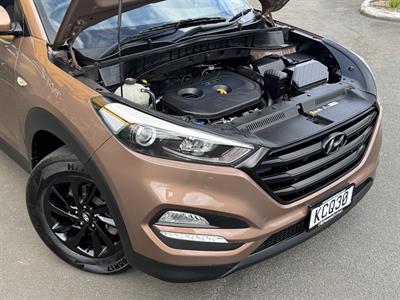 2016 Hyundai TUCSON - Thumbnail