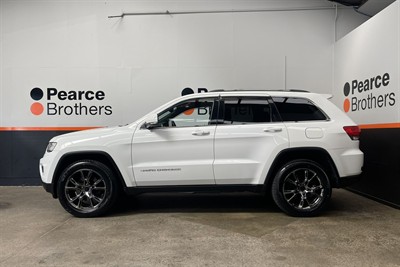 2016 Jeep Grand Cherokee - Thumbnail
