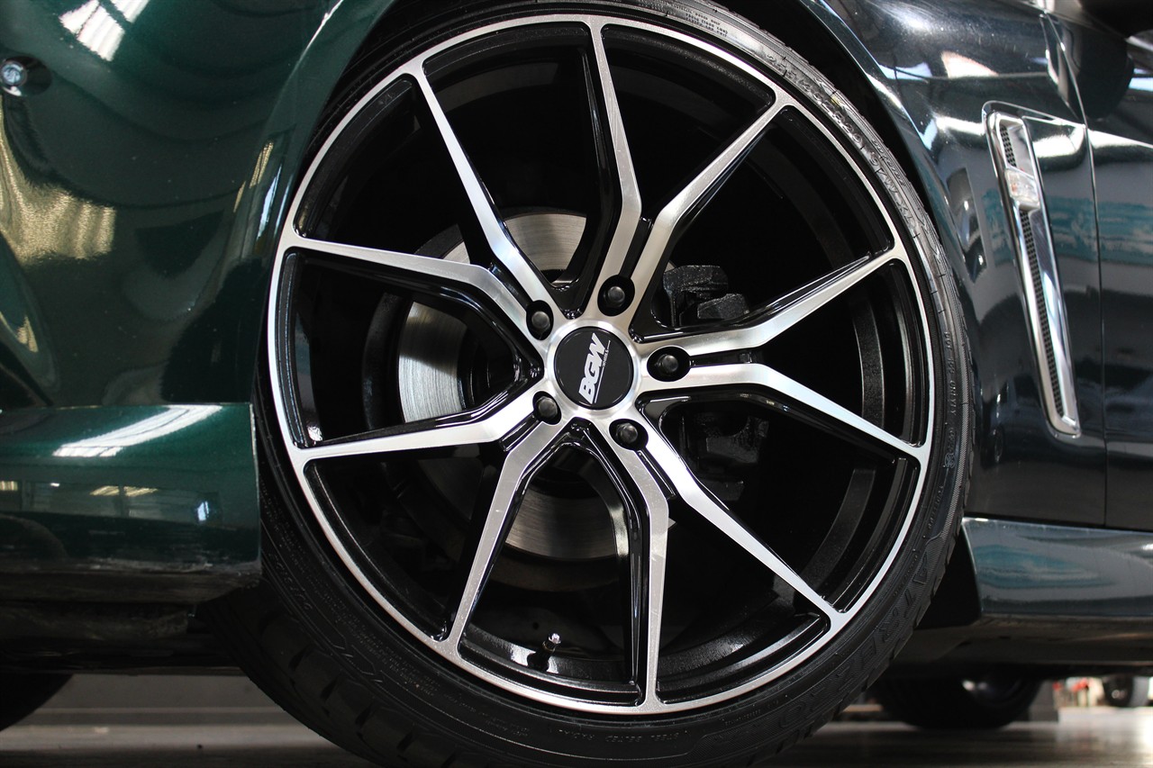 2015 Holden COMMODORE